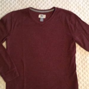 Never Been Worn - Boys v neck shirt